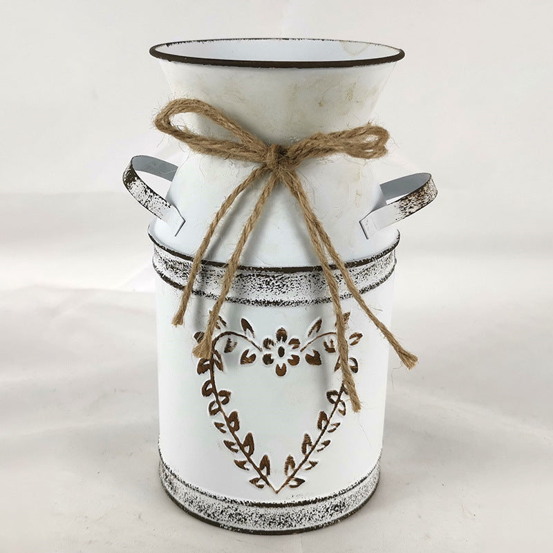 Heart-Shaped Flower Vase - Metal Floral Arrangement Pot